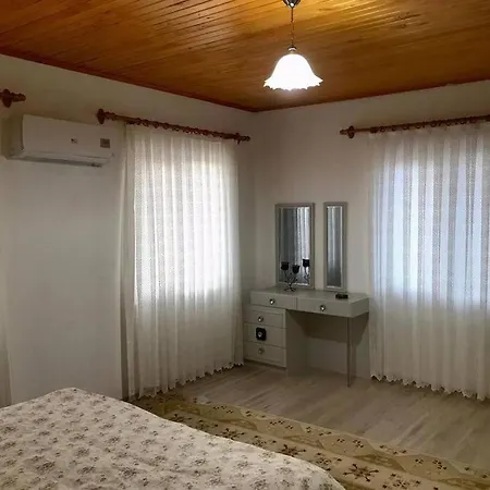 酒店 Doganin Kalbinde Havuzlu *